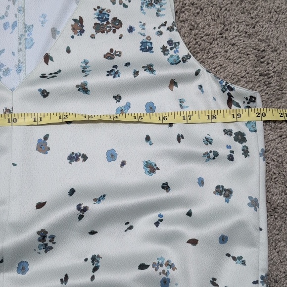 Vince Sage Green Floral Bias Satin Slip Dress Aloe Size Large New - Picture 8 of 10